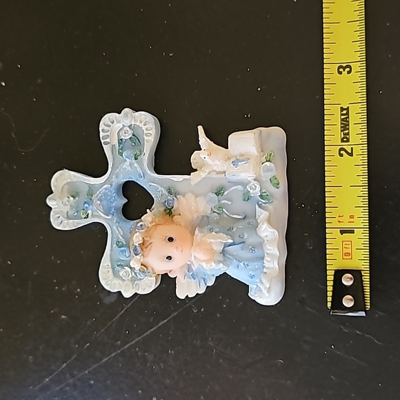 Small Cross with Angel - Picture 3 of 6